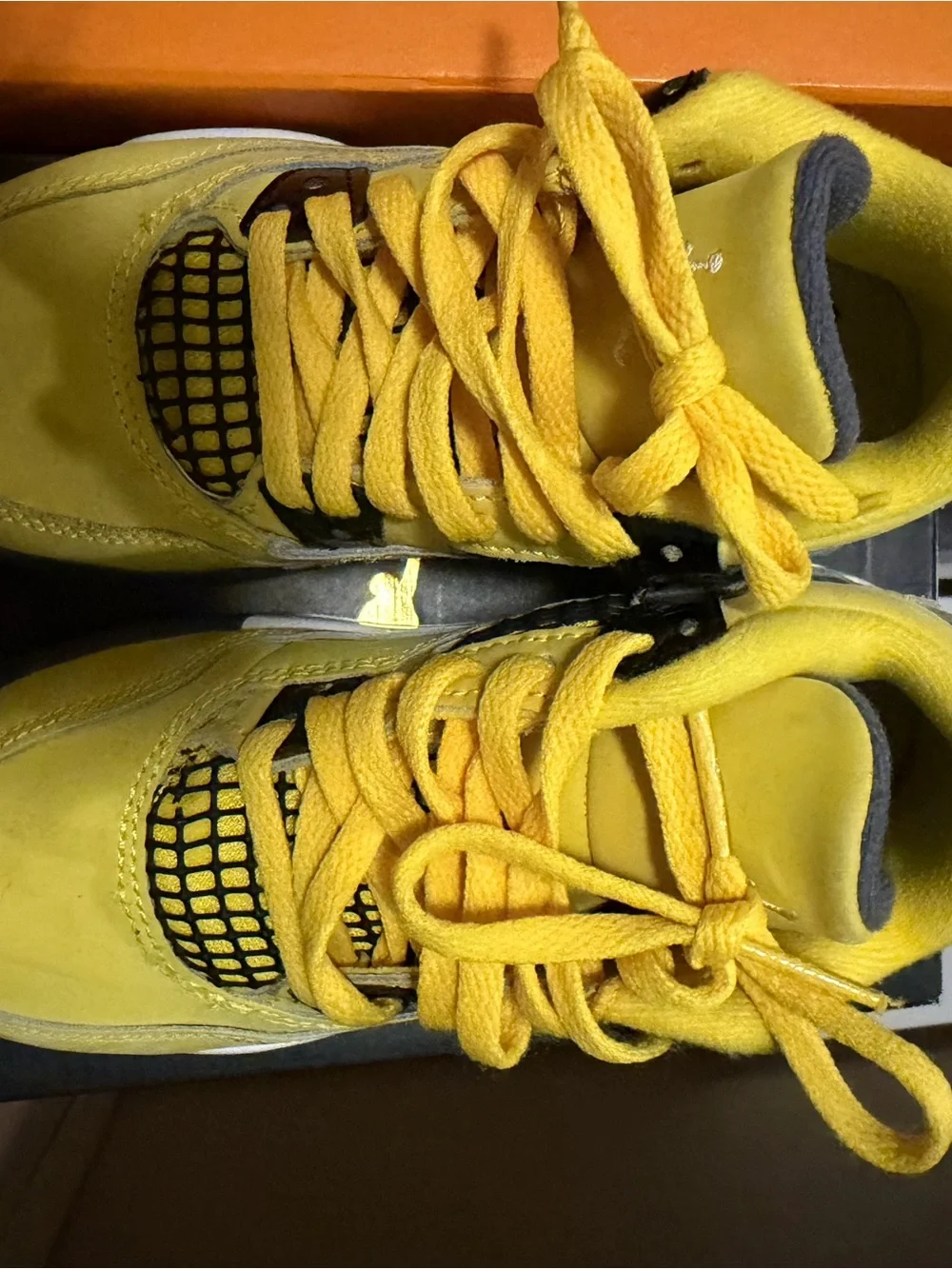 Jordan Kids Yellow and Black Retro Mesh Sneakers